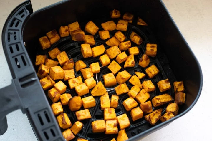 Air Fryer Sweet Potatoes Piping Pot Curry 8 720x480 1