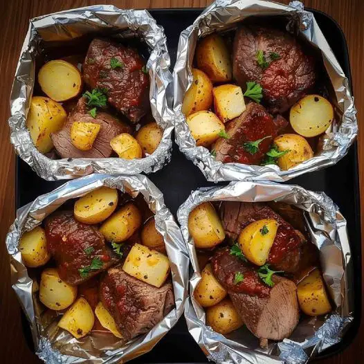 Garlic Steak & Potato Foil Packets