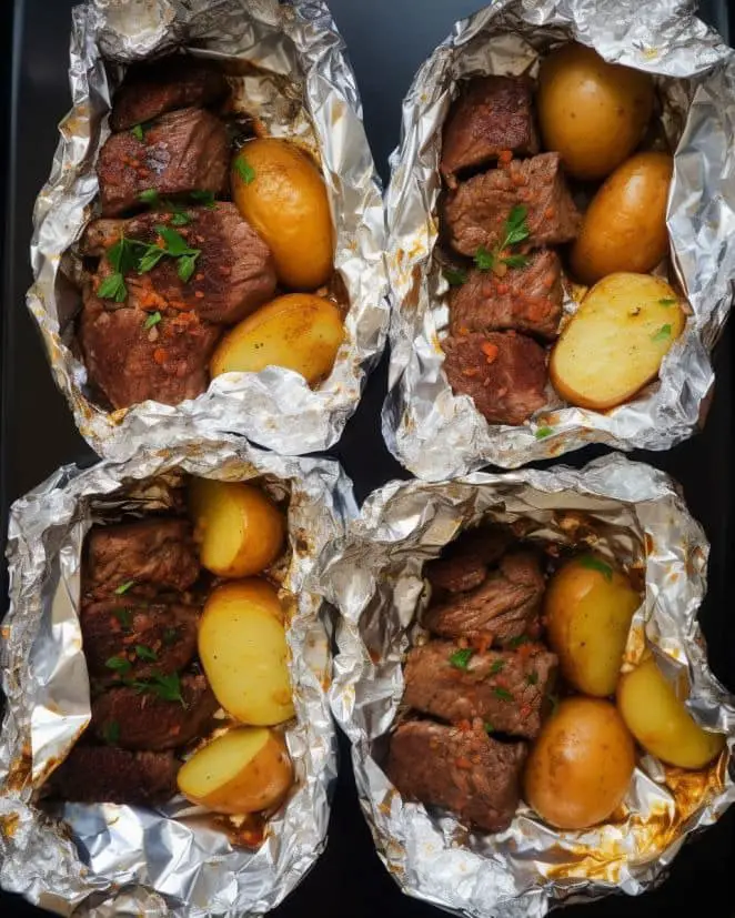 Garlic Steak and Potato Foil Packets