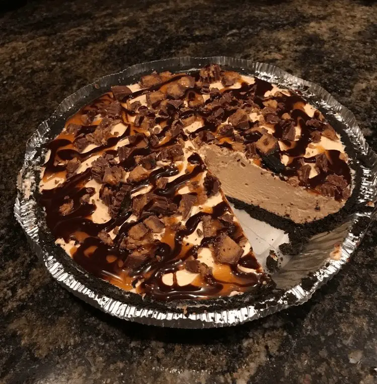 No-Bake Peanut Butter Cream Pie