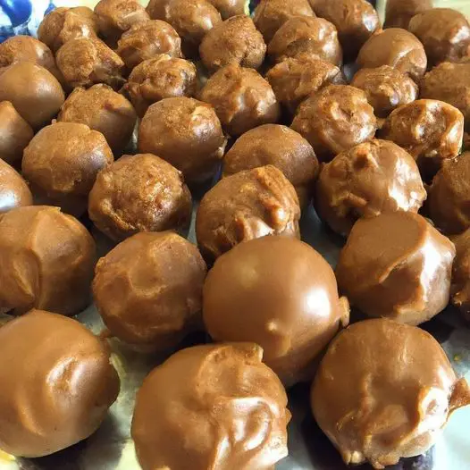 Decadent Chocolate Peanut Butter Truffles