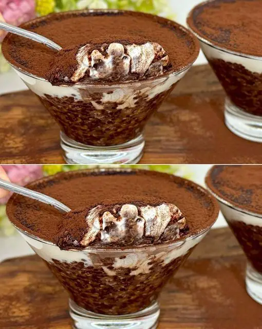 Tiramisu-Inspired Oatmeal Parfait Recipe