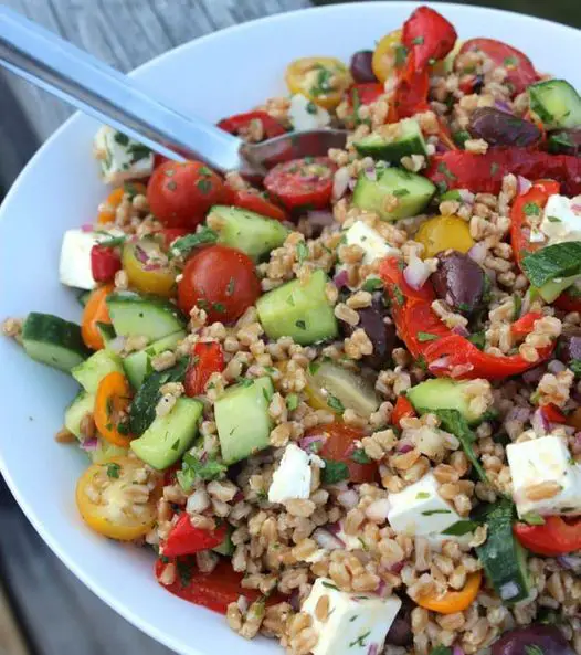 Weight Watchers Greek Grain Salad: A Healthy and Delicious Choice