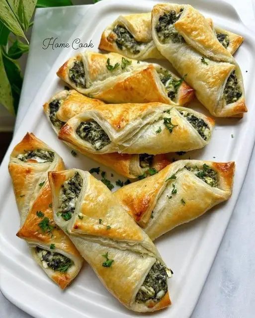 Cream Cheese Spinach Puffs: The Ultimate Bite-Sized Appetizer Everyone Will Be Talking About