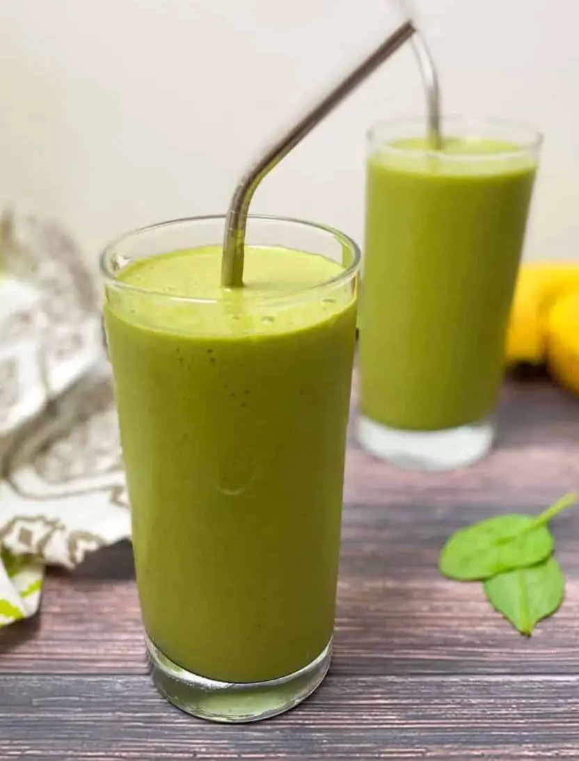 Mango Spinach Smoothie: