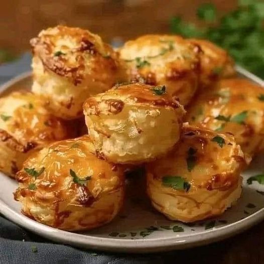 **Cheesy Mashed Potato Puffs**