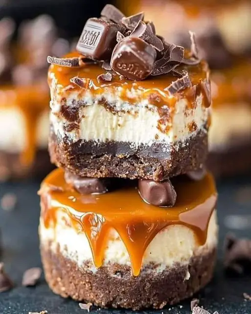 No Bake Chocolate Caramel Cheesecake Bites