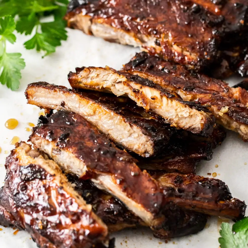 Honey Garlic Ribs 8FEAT 1000x1000 1