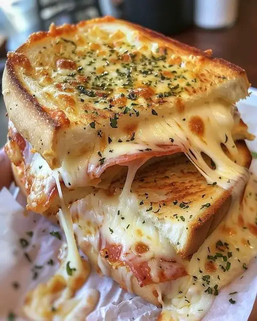 Pizza Grilled Cheese Recipe