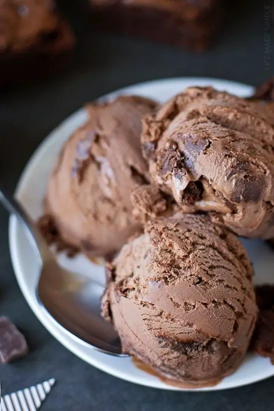 Brownie Fudge Swirl Ice Cream