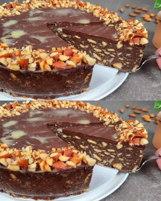 No-Bake Chocolate Biscuit Cake with Almonds