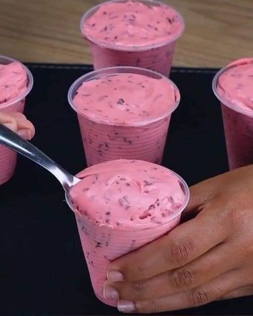 Mixed Berry Yogurt Cups recipe