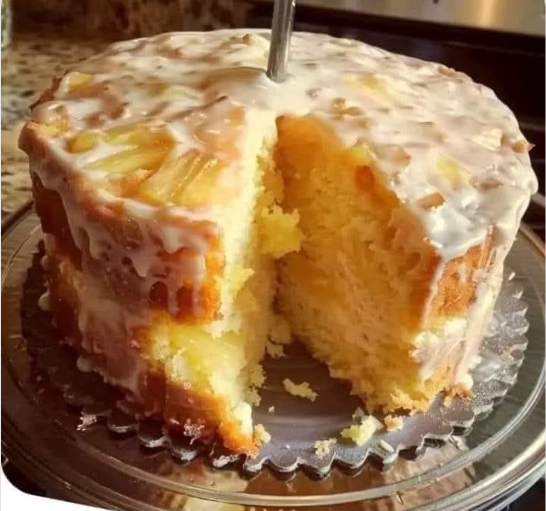 Classic Delight: Pineapple Upside-Down Cake Recipe