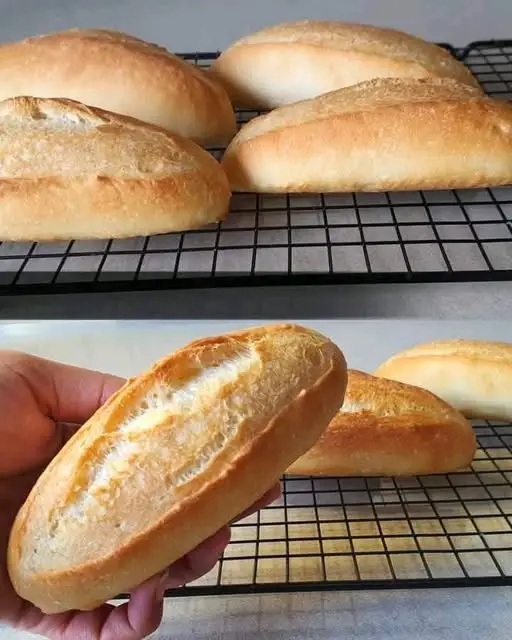 Crispy Mini Baguettes Recipe