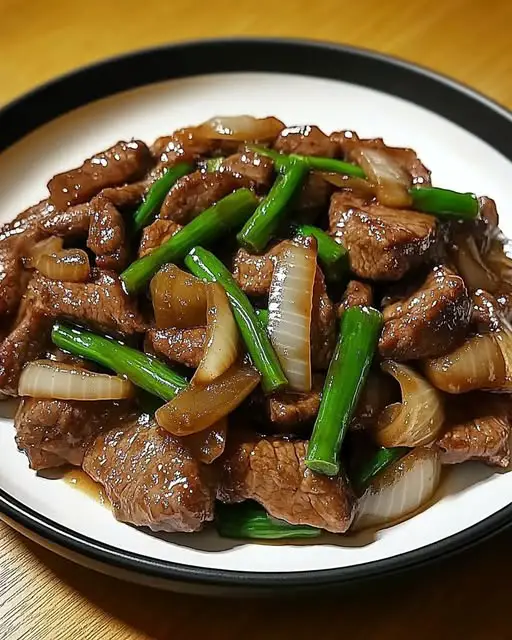 Chinese-Style Beef and Onion Stir-Fry