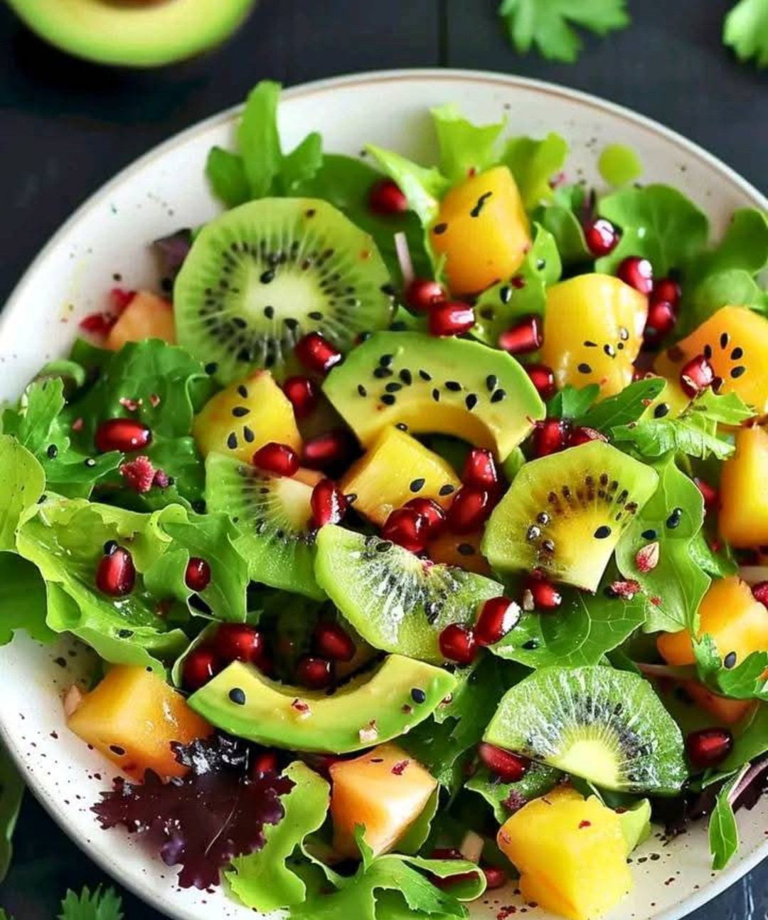 Avocado Kiwi Salad