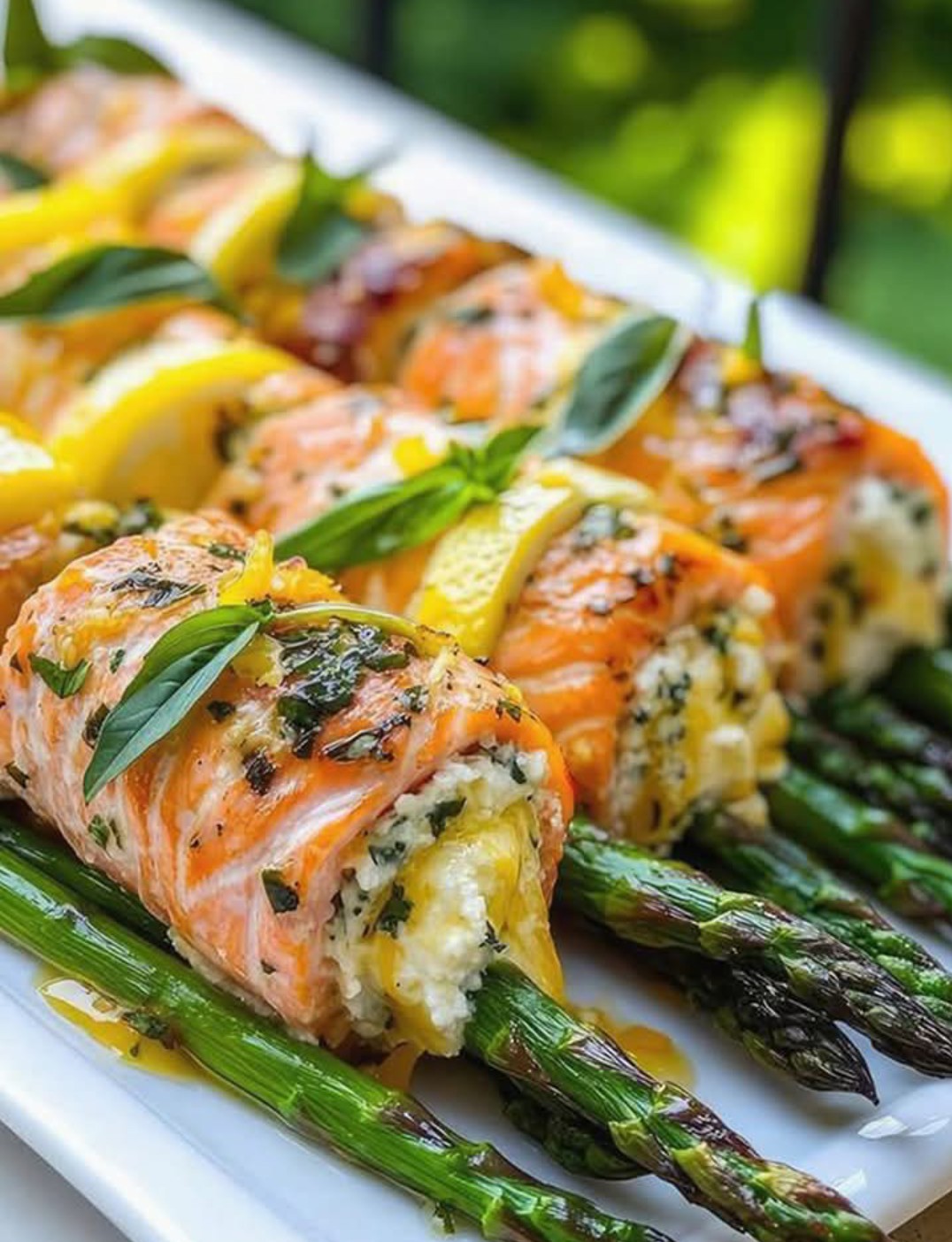 Valerie Bertinelli’s style: Lemon Basil Salmon Rolls