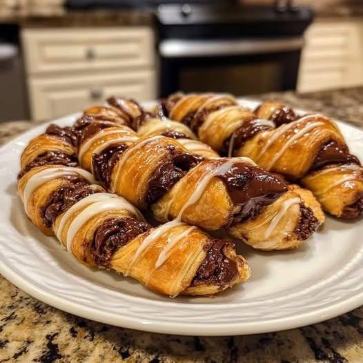 Decadent Chocolate Roll Bread twists A Luscious Twist on a Classic Treat