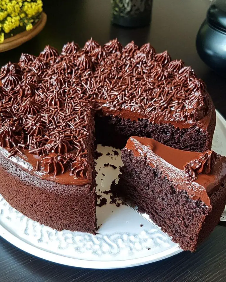 Moist Chocolate Cake with Chocolate Cream Filling Recipe