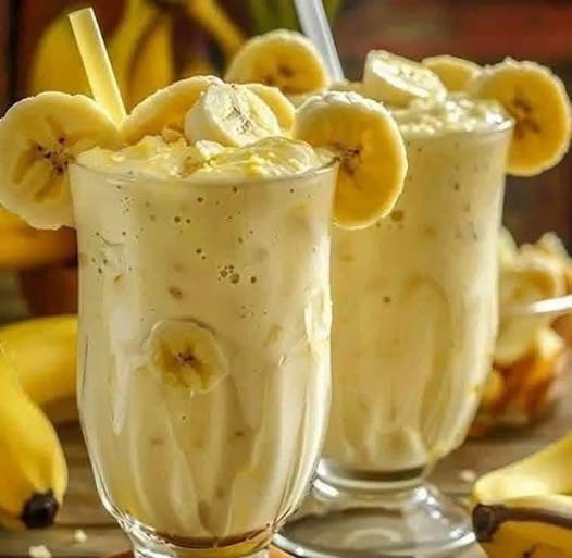 Pineapple and Banana Smoothie