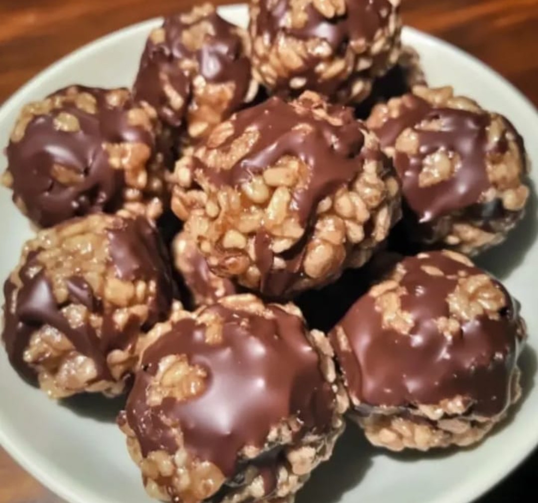 Chocolate Rice Krispie Balls