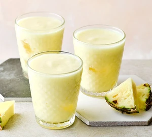 Pineapple Smoothie e838246