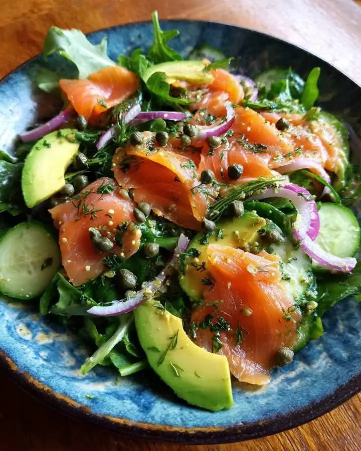 Smoked Salmon & Avocado Salad 1 518088203 122196604676302905 6031216749748846534 n