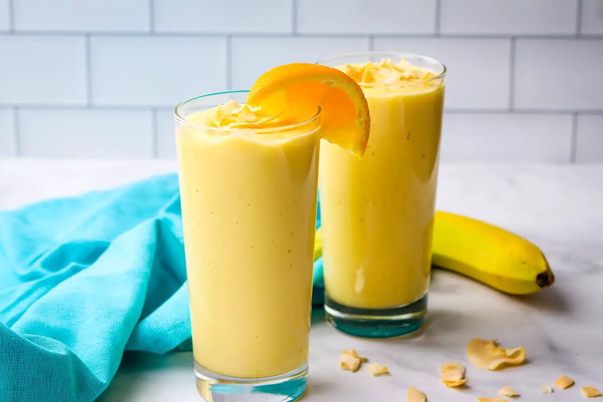 Mango Pineapple Smoothies 5