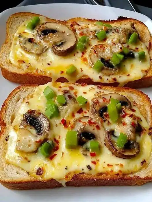 Cheesy Mushroom Toast Melts 1 528291758 122110468970955917 85223334594921926 n