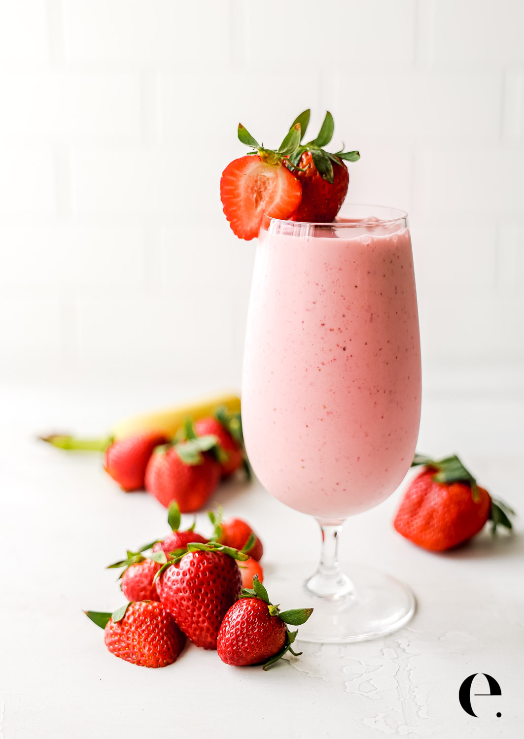 Strawberry Yogurt Smoothie Elizabeth Rider 4
