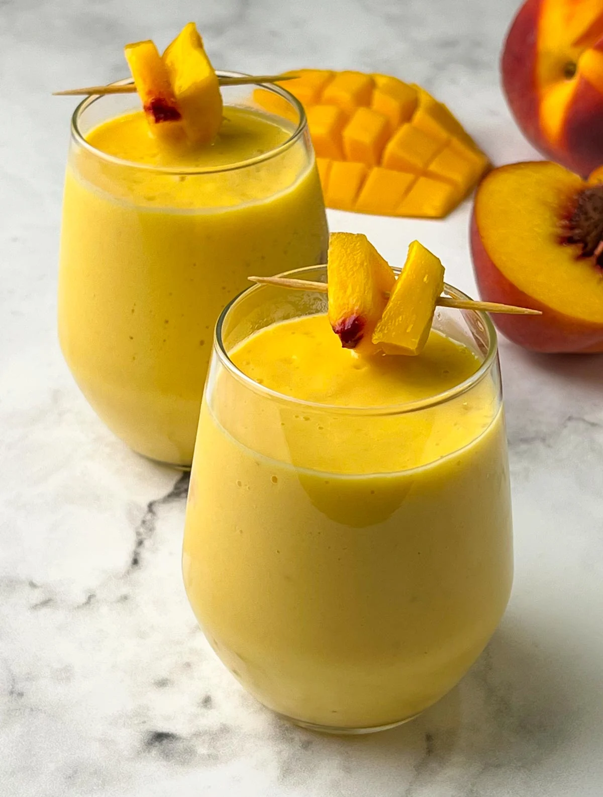 mango peach smoothie